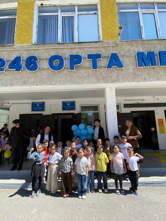 Мектептегі ашық есік күндеріне қатысу арқылы оқу процесімен танысу
